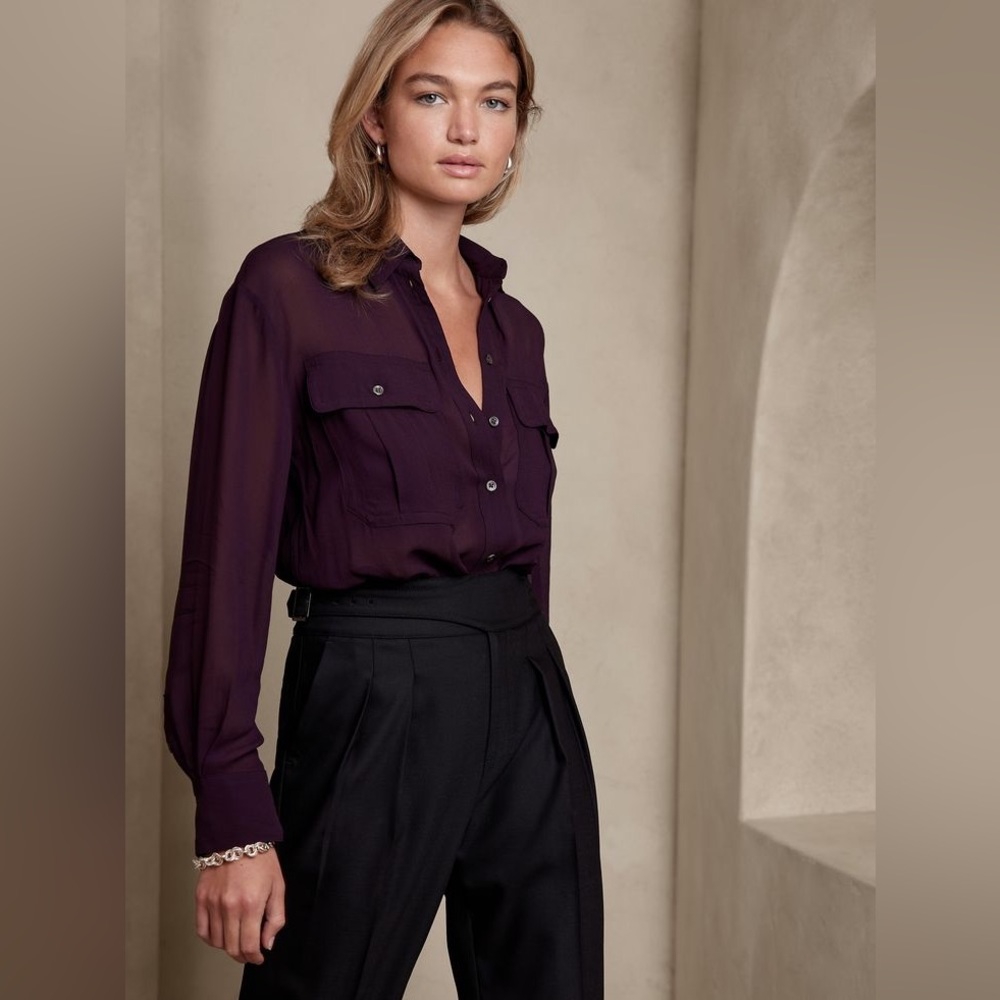 NEW- Banana Republic Sheer Expedition Shirt XL.